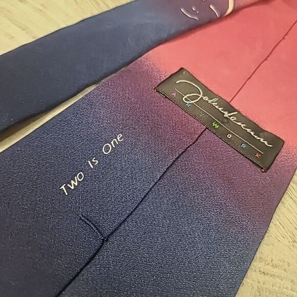 John Lennon Artworks John and Yoko Two Is One Mens Silk Necktie VGC - Picture 3 of 7